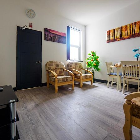 Chatham Lodge Cosy Large Double Room 1 Stoke-on-Trent ภายนอก รูปภาพ