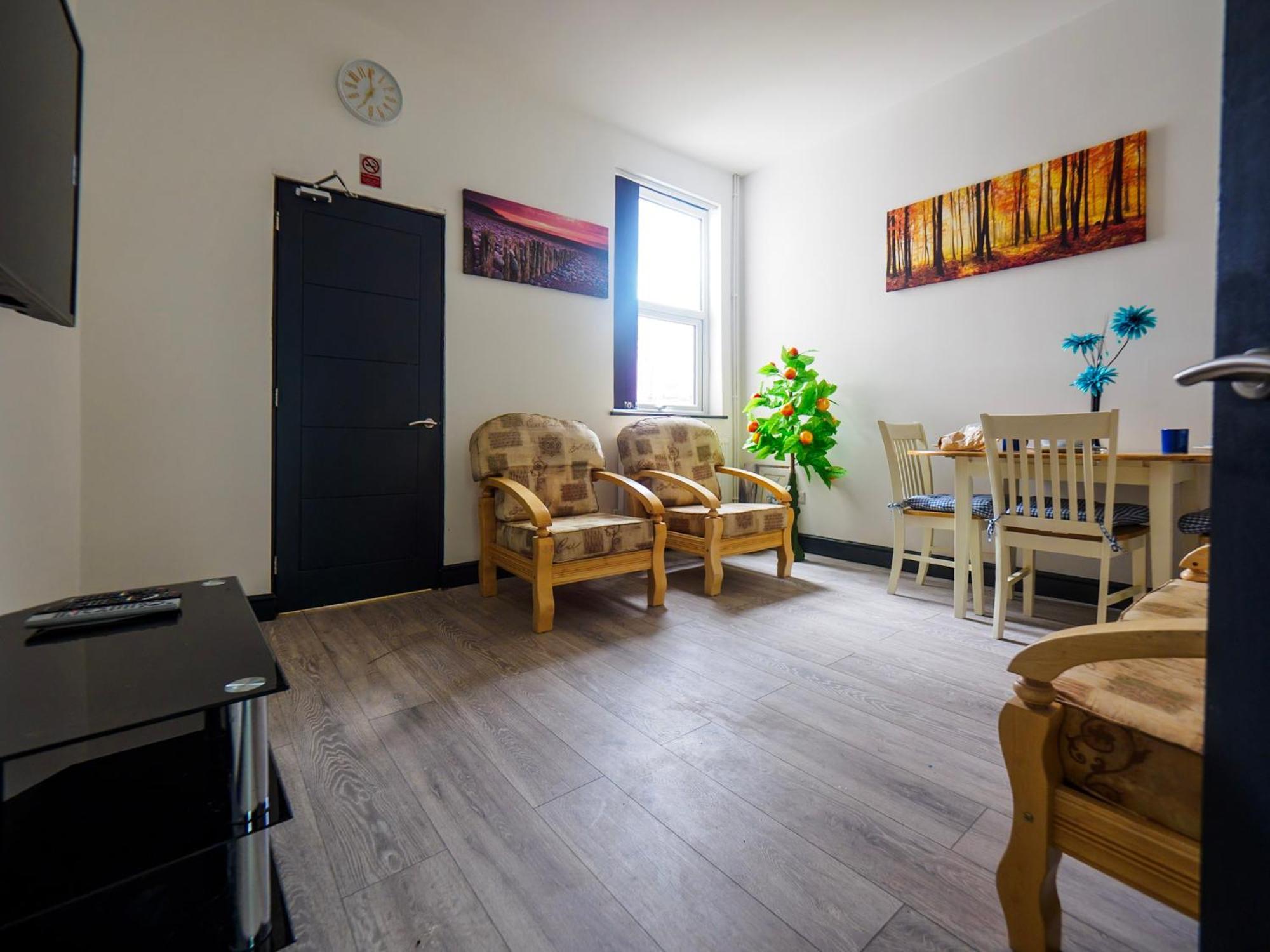 Chatham Lodge Cosy Large Double Room 1 Stoke-on-Trent ภายนอก รูปภาพ