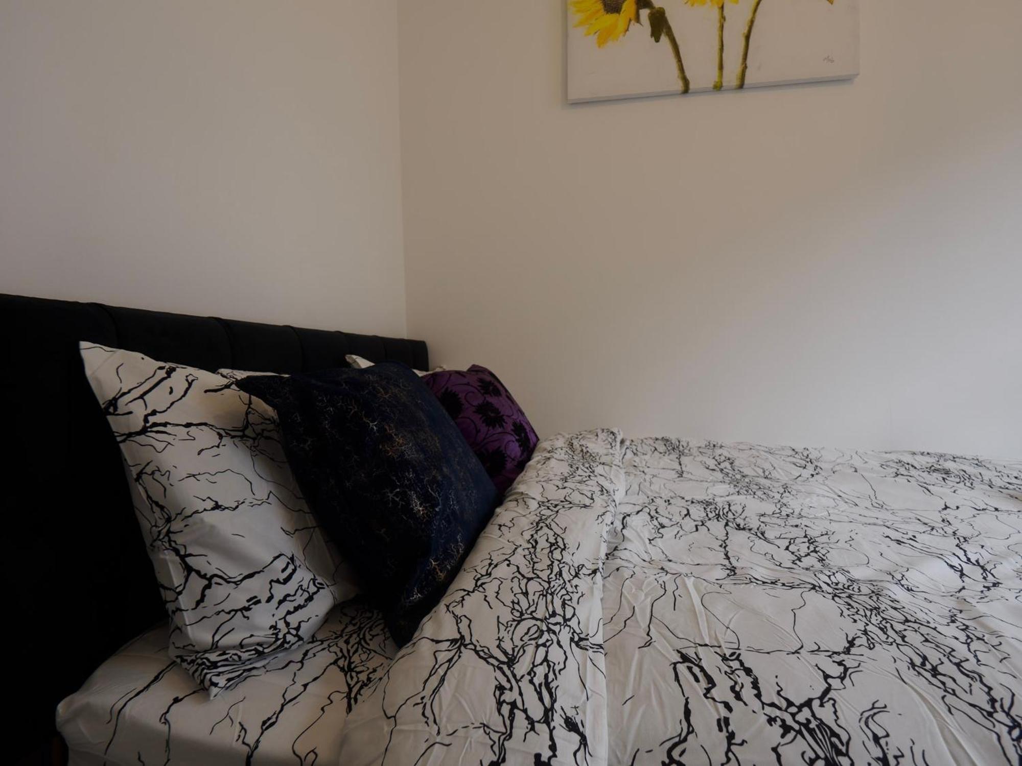 Chatham Lodge Cosy Large Double Room 1 Stoke-on-Trent ภายนอก รูปภาพ